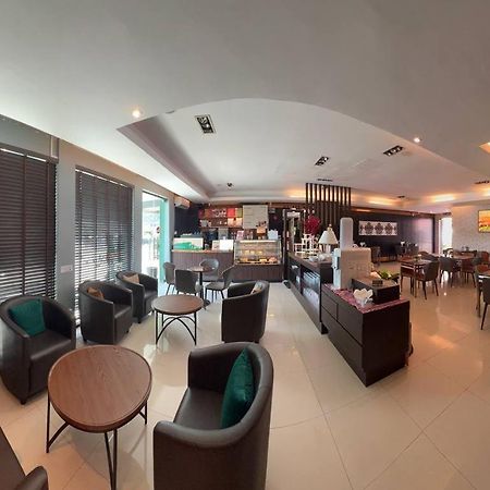 Hotel De Leon Lahad Datu Dış mekan fotoğraf