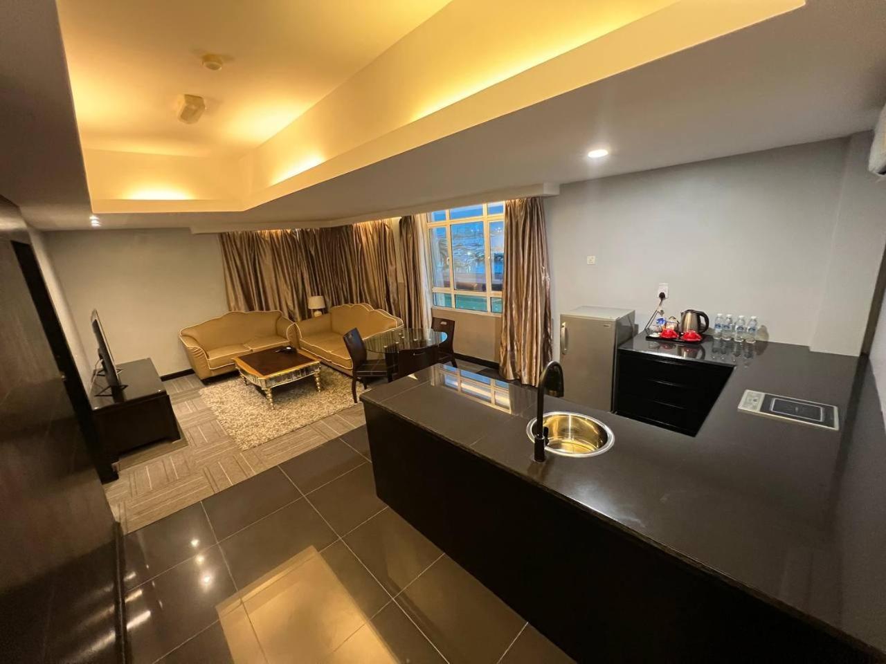 Hotel De Leon Lahad Datu Oda fotoğraf